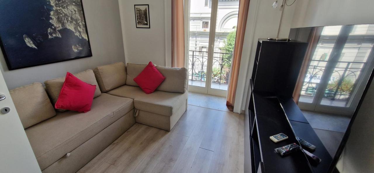 那不勒斯Casa House 381公寓 外观 照片